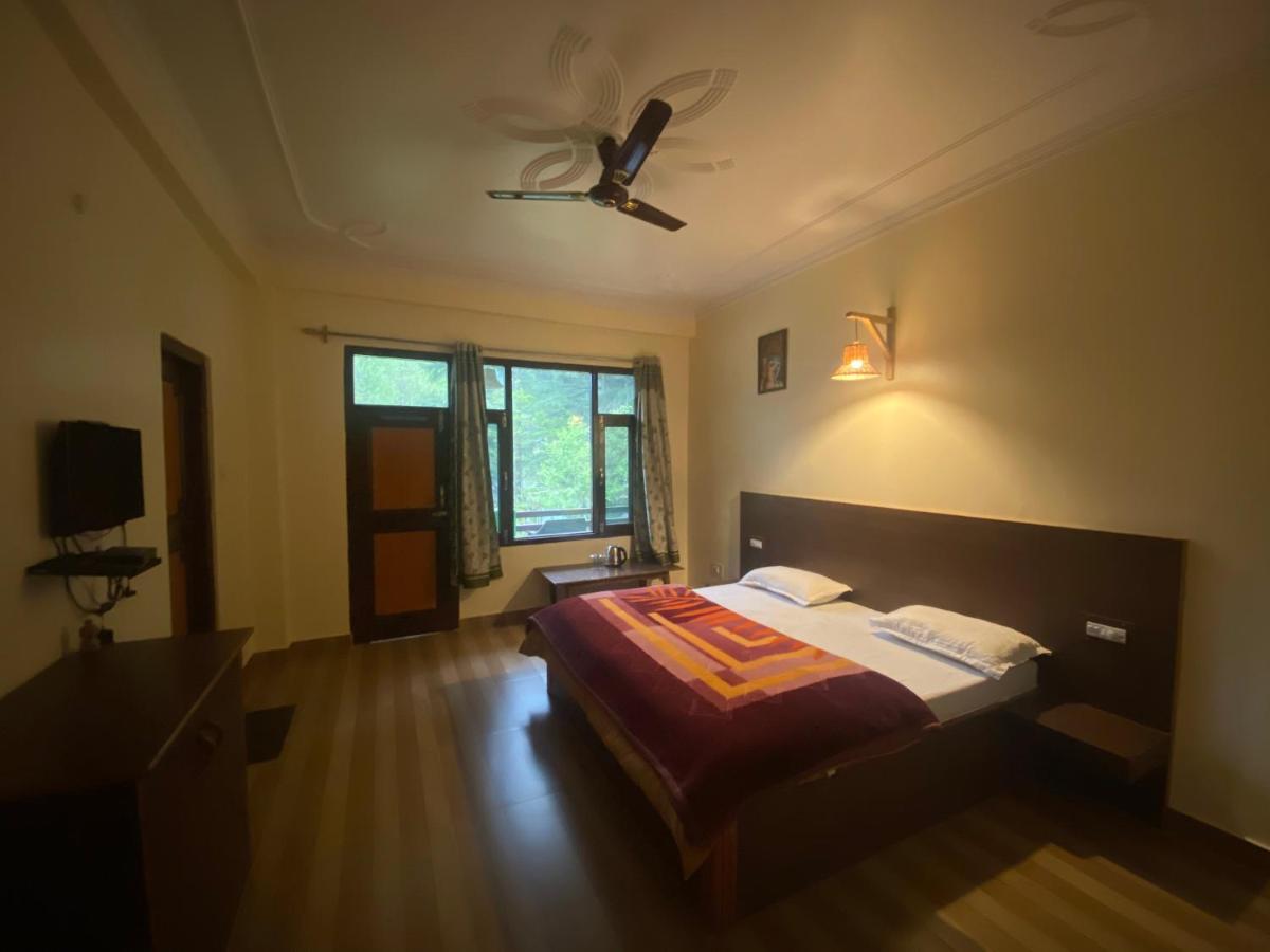 The Royal Orchard Kasol Exterior foto